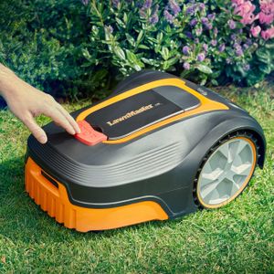 LawnMaster L10 Robotic Lawnmower – Auto Mower with Dock, 400m², 18cm Cut