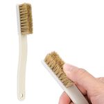 Grevosea Climbing and Bouldering Brush, Bouldering Chalk Brush with Thick Boar's Hair Bristles and Strong Handle Outdoor Indoor Rock Climbing Brush Boulder Cleaning Brush for Holds and Chalk