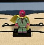 LEGO Super Heroes Vision Minifigure Yellow Spot on Forehead sh303 76103 76067