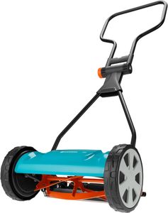 Gardena Classic Manual Cylinder Lawn Mower 33cm – Low-Noise, Precision Steel Blades