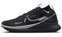 NIKE Women's React Pegasus Trail 4 Gore-TEX Sneaker, Black/Wolf Grey-Reflect Silver, 3.5 UK