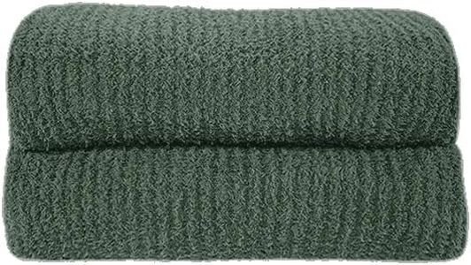 Big Blanket Co Premier Plush Moss | 120” x 120” (10’ x 10’) Ultra-Plush Fluffy Blanket | Breathable, Microfiber Blanket That Wraps You in Cloud-Like Comfort | Ideal for Sunday Cuddles