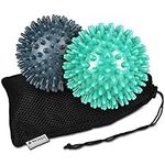 Navaris Spiky Massage Balls - Set of 2 - Hedgehog Balls for Self Massage - 1x Medium-Hard & 1x Harder Ball - Pair of Bumpy Massager Balls - Ø 8cm