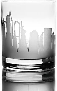 Greenline Goods Whiskey Glasses - 10 Oz Tumbler for New York Lovers (Single Glass) - Etched with New York Skyline - Old Fashioned Rocks Glass