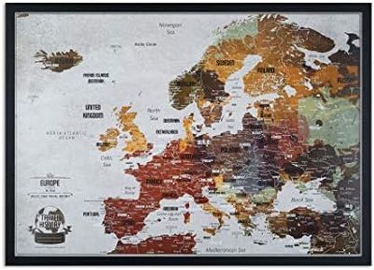 Mappa dell'Europa con Cornice in Legno e Perni, 100 spilli BONUS, La Mappa è Pronta per Essere Appesa al Muro, il Regalo Perfetto per i Viaggiatori e per la Famiglia 53 x 43 cm, made in EU