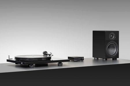 Pro-Ject E1 BT Record Player – Bluetooth Turntable, Walnut Finish
