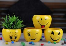 HOMACE Smiley Emoji Metal Round Shape Flower Plant & Pot for for Living Room, Table Decor, Office/Home Decoration, Home Desk | Holi Gift | 4 Inch | Yellow | Face Emoji 5 (Pack of 4)