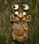 Tree Faces Decor Outdoor – Tree Hugger Yard Art Garden Decoration – Unique Bird Feeders for Outdoors and Indoors – Old Man Tree Art Brown