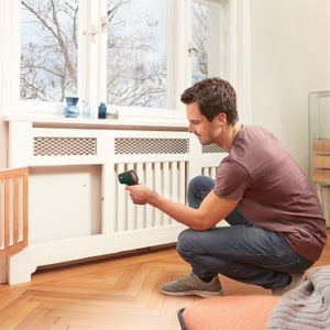 Bosch UniversalTemp Infrared Thermometer – Non-Contact Temperature Sensor