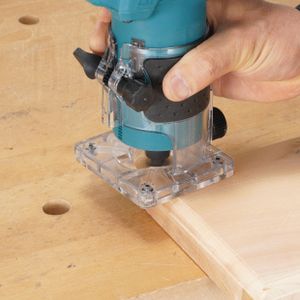 Makita 18V Brushless Router – Cordless Woodworking Tool