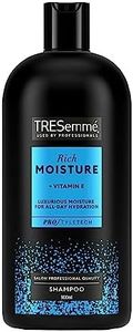Tresemme Luxurious Moisture Shampoo - 900 Ml