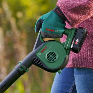 Bosch Cordless Leaf Blower 18V – Lightweight Garden Tool