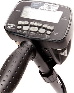 Garrett AT Pro Metal Detector Kit – MS-3 Wireless Headphones