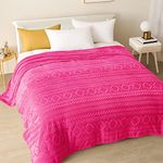 Exclusivo Mezcla Queen Size Flannel Fleece Blanket, 230x230 CM Soft Cozy Decorative Geometry Pattern Velvet Plush Bed Blanket, Hot Pink Blanket