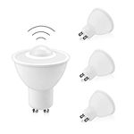 DoRight Set of 4 LED Smart Motion Light Bulbs GU10 PIR Sensor Lamp 5 W Motion Activated Light Bulb Cool White 6000 K Safety Light, Detection Range up to 7 Metres, Detection Angle 120 Degrees