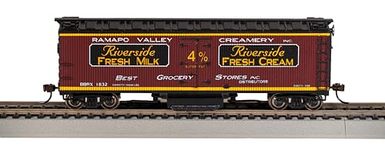 Bachmann Trains - Track Cleaning Reefer - Ramapo Valley, Prototypical Brown (16333)