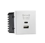 Knightbridge Dual USB Charger A+C (18W QC / 45W USB-PD) 50 x 50mmm - White (NETUSBPD)