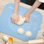 Parmedu Small Silicone Baking Mat: 50x40cm Pastry Mat for Kids Non-Stick Dough Kneading Mat with Pastry Scraper & Storage Belt & Anti-Spill Edge, Heatresistant Magnetic Table Mat Silicone Bread Mat