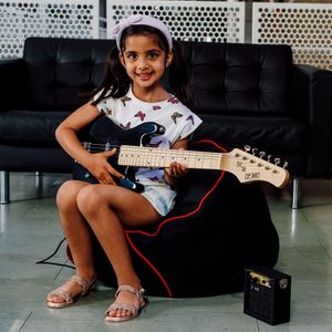 3rd Avenue Kids 1/4 Electric Guitar – Black