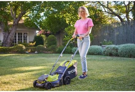 18V ONE+ Cordless Lawnmower & Trimmer Kit – Battery Powered