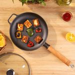 HomeEssentials Cast Iron Frypan - Skillet Pan for Frying/Natural Non Stick Pan/Induction & Gas Base/Pre Seasoned, 100% Toxin Free, Naturally Long Lasting (22cm with Lid)