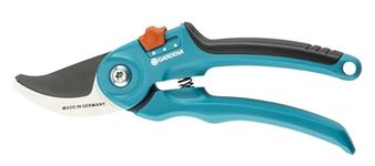 Gardena 8857-20 Garden Bypass Pruners, 22mm Pruning Shears, Stainless Steel Blades, Made in Germany