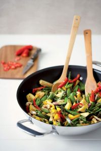 Le Creuset 3-Ply Wok 30cm – Stainless Steel Non-Stick Stir Fry Pan