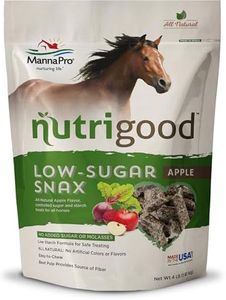 Manna Pro Nutrigood Low-Sugar Snax | Apple Flavor Horse Treats | 4 Pounds