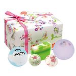 Bomb Cosmetics Three Little Birds Handmade Wrapped Bath and Body Gift Pack, Contains 5-Pieces, 480 g [Contents/Packaging May Vary]