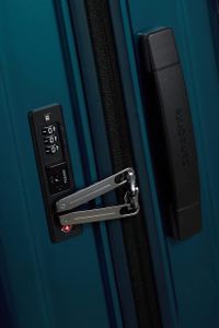 Samsonite Neopulse Spinner Suitcase 69cm – Blue