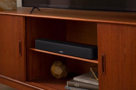 Bose Solo Series 2 Soundbar – Compact TV Speaker