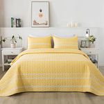 Andency Yellow Quilt Set California King (112x104 Inch), 3 Pieces(1 Striped Triangle Printed Quilt and 2 Pillowcases), Bohemian Summer Lightweight Reversible Microfiber Bedspread Coverlet Sets