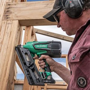 NR1890DBCL 18V Brushless Framing Nailer – 2x 5.0Ah Li-ion Batteries