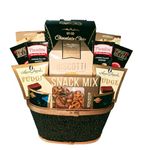 Deluxe Gourmet Gift Basket - Indulge in Decadent Treats!