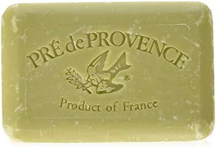 Pre de Provence Artisanal Soap Bar, Enriched with Organic Shea Butter, Natural French Skincare, Quad Milled for Rich Smooth Lather, Olive Oil & Lavender, 12.3 Ounce