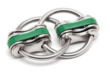 Fidgetland Noah - ADHD/ADD, Stress & Anxiety, Bike Chain Fidget, Classroom Approved (Solid Rings) (Green)