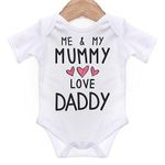 ART HUSTLE Me and My Mummy Love Daddy Short Sleeve Bodysuit/Baby Grow for Baby Boy Or Girl (White, 0-3m)