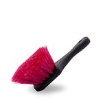 Adam's Short Wheel Brush - Ergonomic, Short Handle Brush Cleans Thoroughly Without Scratching Your Wheels - Dense, Durable Fibers Ideal For Cleaning