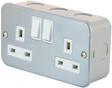 13 Amp Socket Outlet 2 Gang Switched SP in Metal Clad