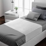 Lynmark® 2x Waterproof Bed Protector with Tuck-In Flaps - Washable Bedwetting & Incontinence Sheets Absorb Up to 2L - Leak-Proof OEKO-Tex Certified Cotton Mattress Pad for Single Beds - 90x85cm, White
