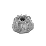 Nordic Ware 88637 Vaulted Cathedral Bundt Pan, The Original Cast Aluminium Bundt Tin, Colour: Silver