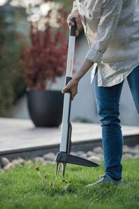 Fiskars Light Weed Puller – 90cm Stainless Steel, Black/White Handle