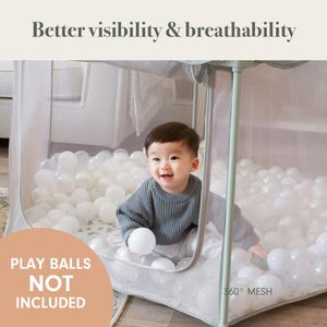 Tutti Bambini Foldable Baby Playpen – Leaf Design