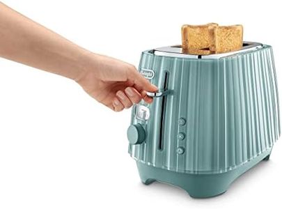 De'Longhi Ballerina Toaster, 2 Slot Toaster, Reheat, 5 Browning Settings, Defrost and Cancel Functions, Pull Crumb Tray, CTD2003.GR, 900W, UK PLUG, Green