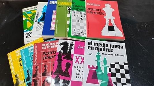 Lote de 11 Libros de ajedrez históricos