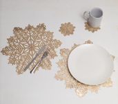 Marco Paul Christmas Decorations - set of 6 Gold Snowflake Coasters and Placemats Set, Home Decor Table Mats, Reusable Kitchenware for Cups and Plates, Perfect for Christmas Kitchen Decorations