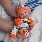 MYREBABY 7 Inch Mini Silicone Baby, Reborn Baby Dolls Silicone Full Body Realistic Newborn Baby Doll Real Life Miniature Baby Doll