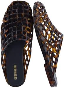 CUSHIONAIRE Lab Jelly Flats for Women, Closed Toe Slip On Lightweight Womens Mules with Woven Design and Cushioned Comfort, TORTOISE 10