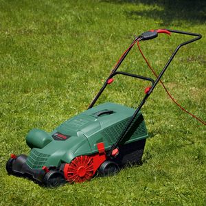 Bosch Electric Lawn Raker – UniversalRake 900, Powerful Grass Scarifier