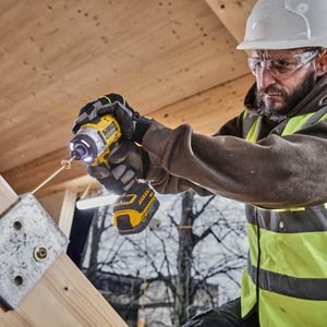 DeWalt 18V XR Impact Driver – Cordless Power Tool
